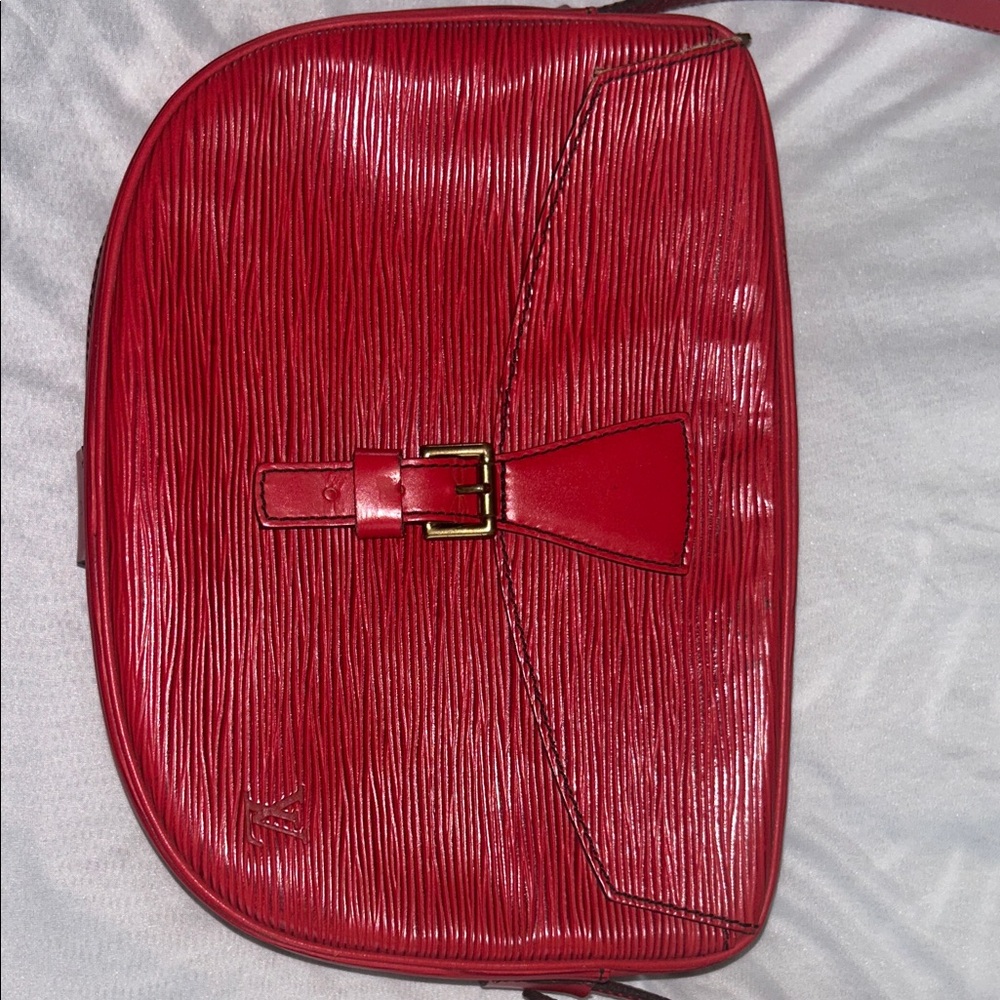 AUTHENTIC Vintage Louis Vuitton Epi Jeune Fille MM Crossbody Bag Red V.I.0960 - Picture 2 of 8